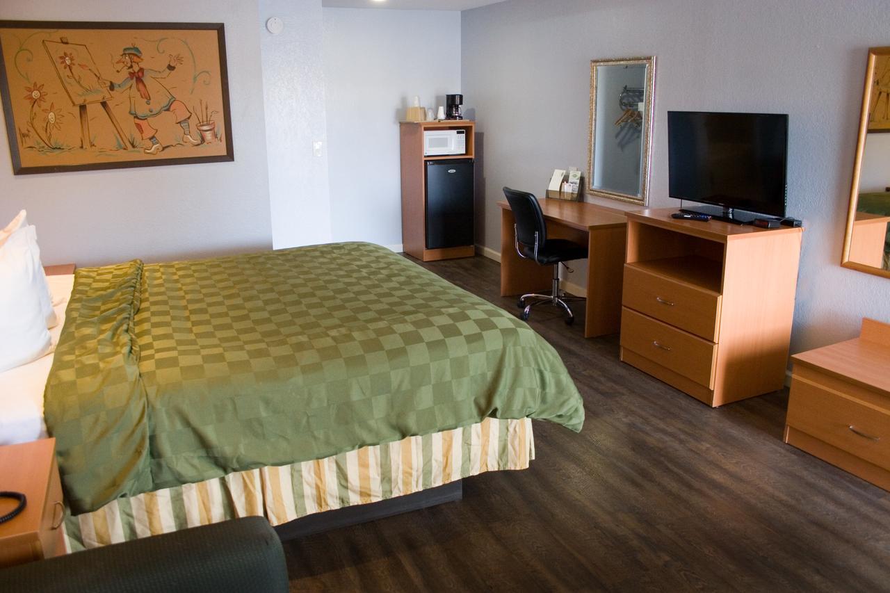 Keefers Inn King City Zewnętrze zdjęcie