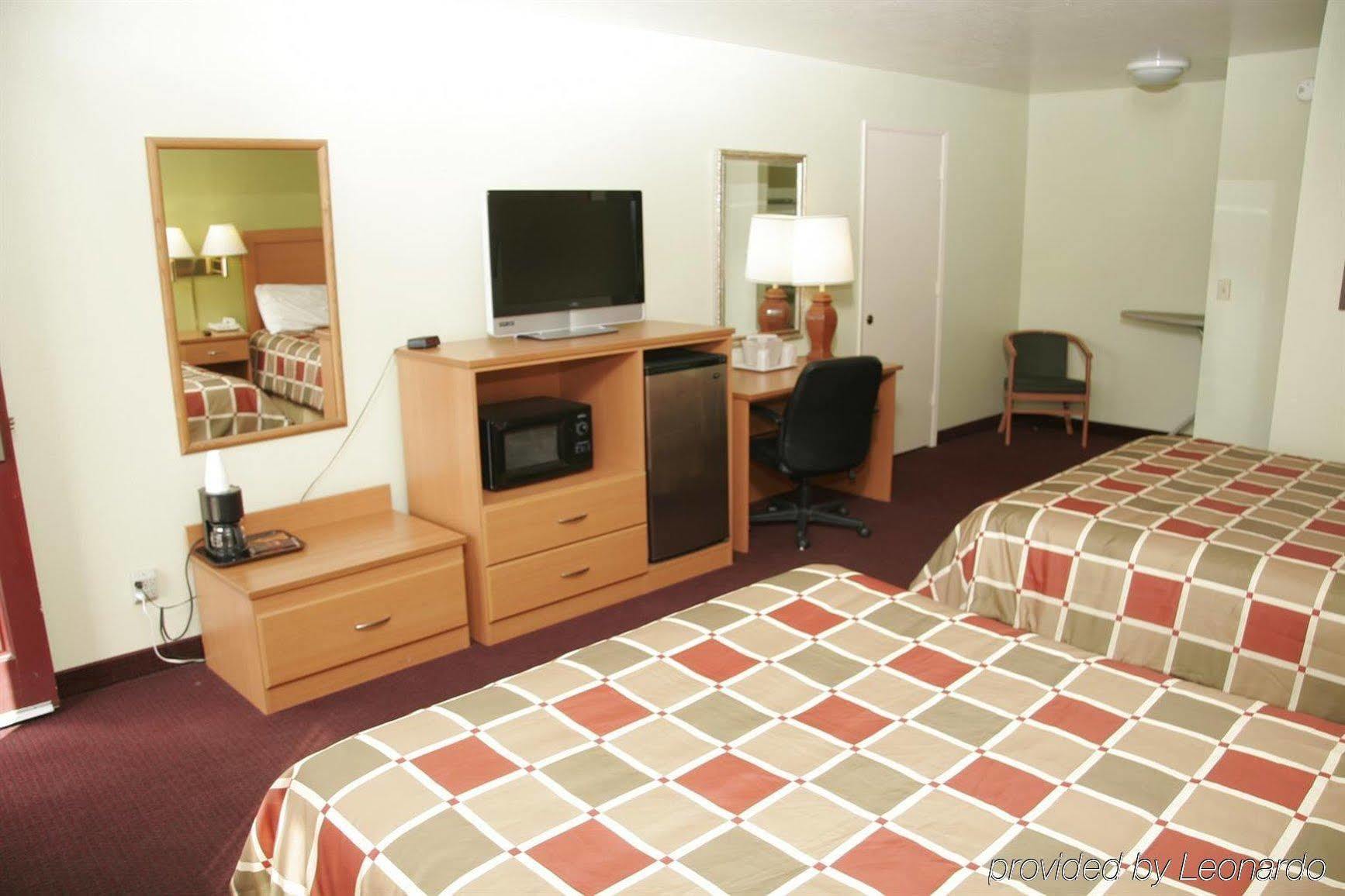 Keefers Inn King City Zewnętrze zdjęcie